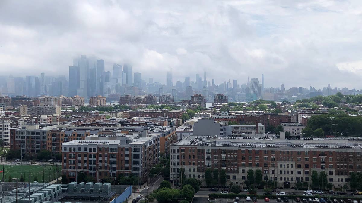 New York Issues Travel Advisory as Severe Storm Threatens Monday Commute