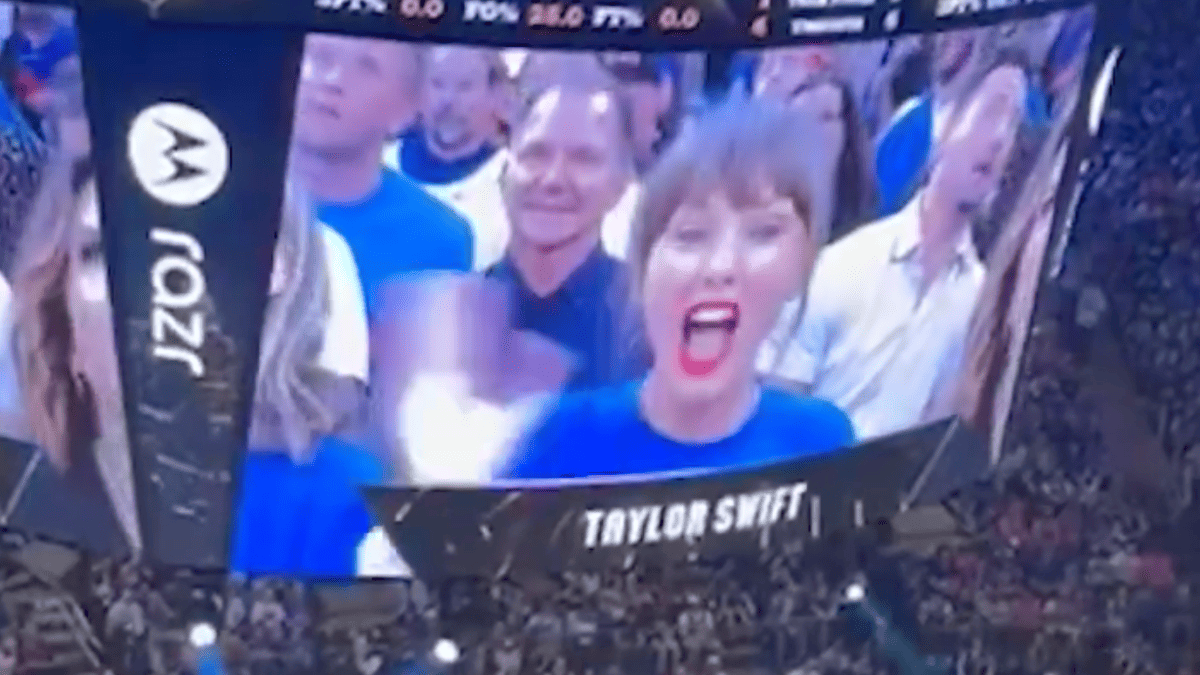 New York's Divided Loyalties: MSG Boos Trump, Roars for Swift in NBA Finals
