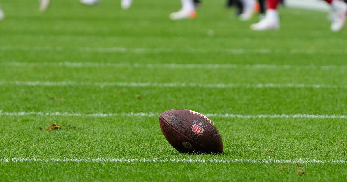 NFL Community Reels After Eight Former Players Die in 2026