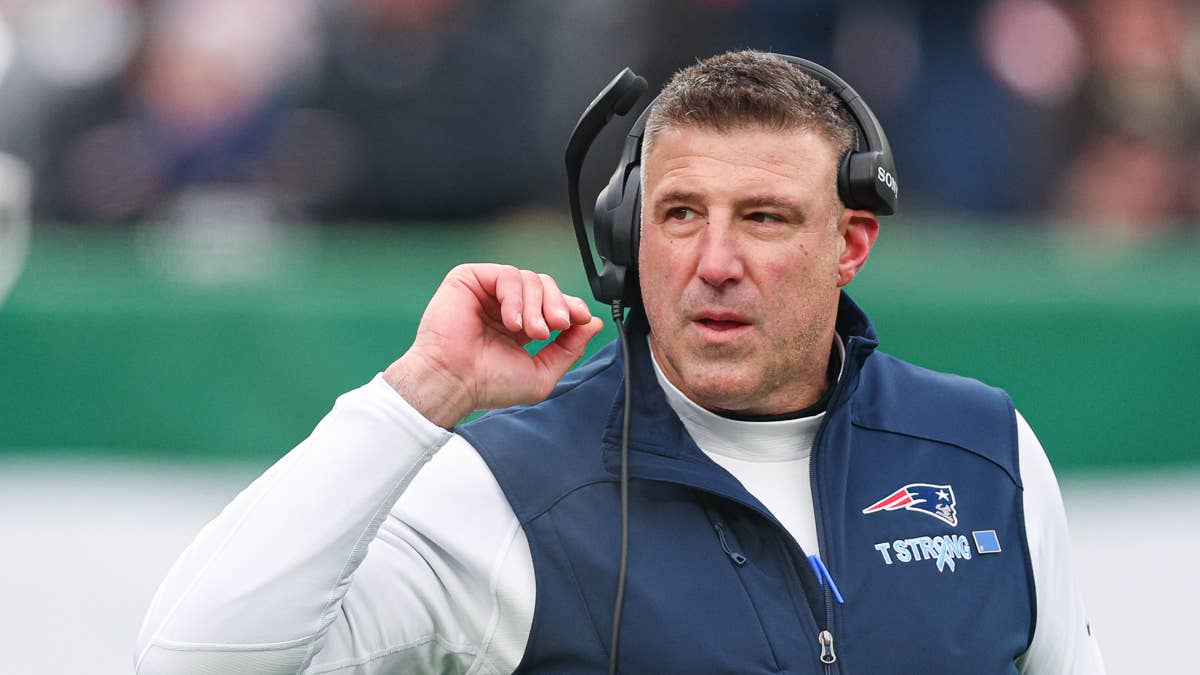 NFL Declines to Review Vrabel-Russini Photo Controversy