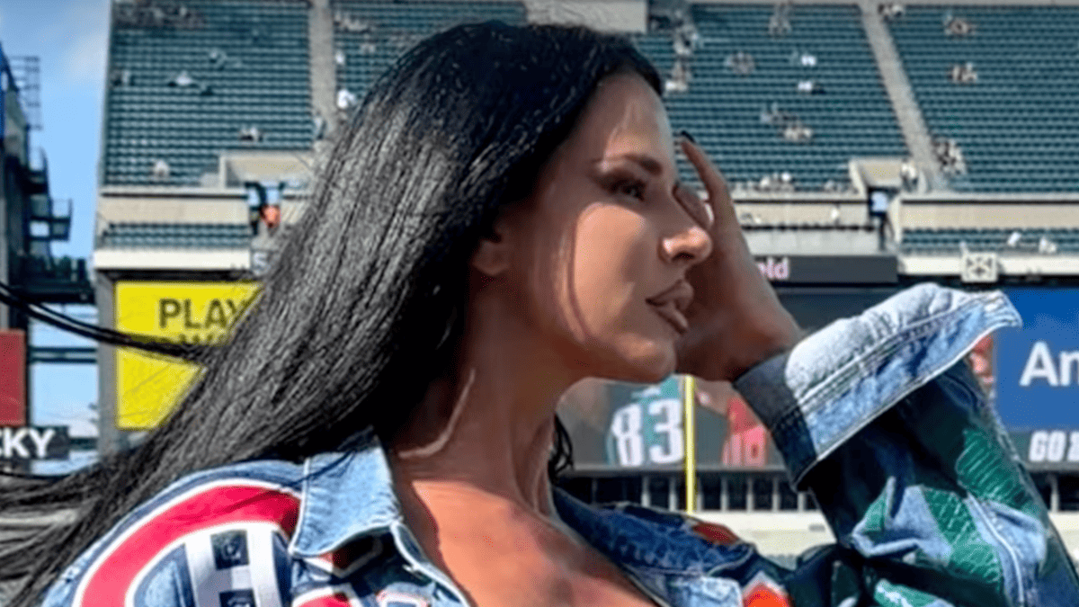 NFL Fan Fires Back at Critics Over Game-Day Outfit