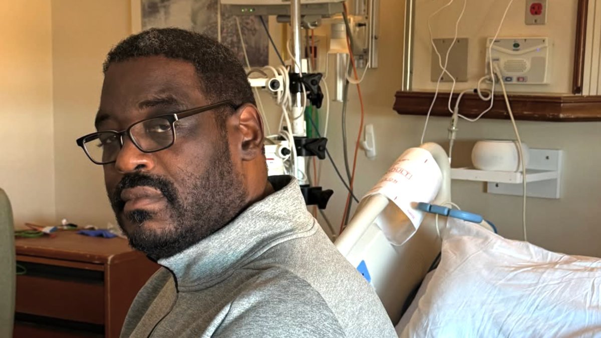 NFL Fans Rally Around Damien Woody After Colon Surgery