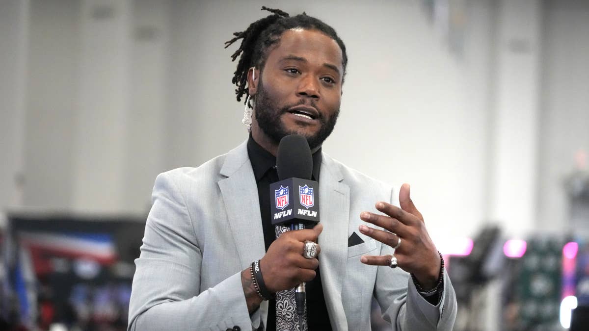 NFL Network's Michael Robinson Apologizes to Jalen Hurts After Blood Clot Comments