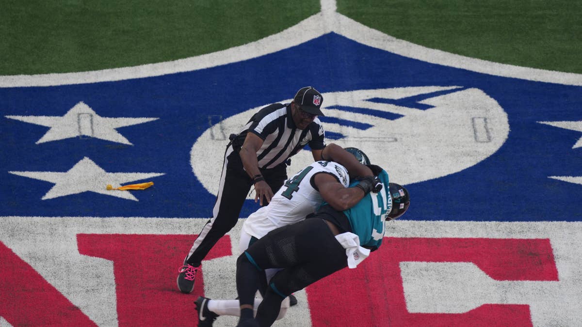 NFL Network Stumped by Double Ejection in Eagles-Jaguars London Clash