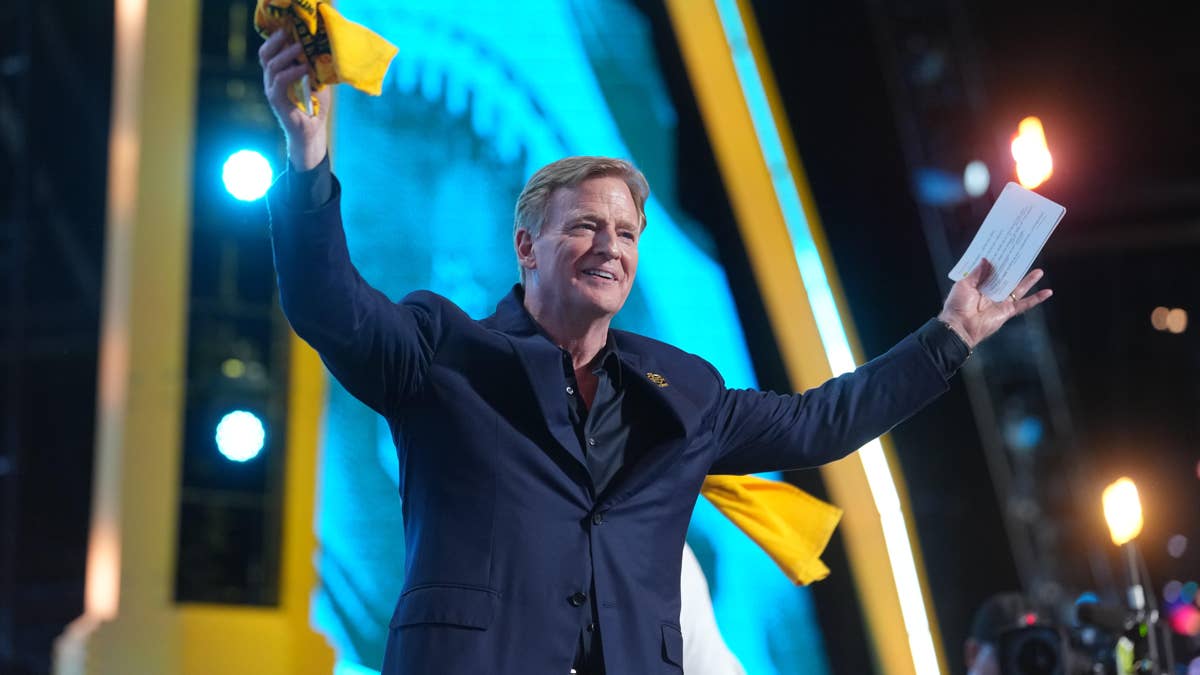 NFL's 8-Minute Draft Clock Sparks Outrage After Chaotic First Round