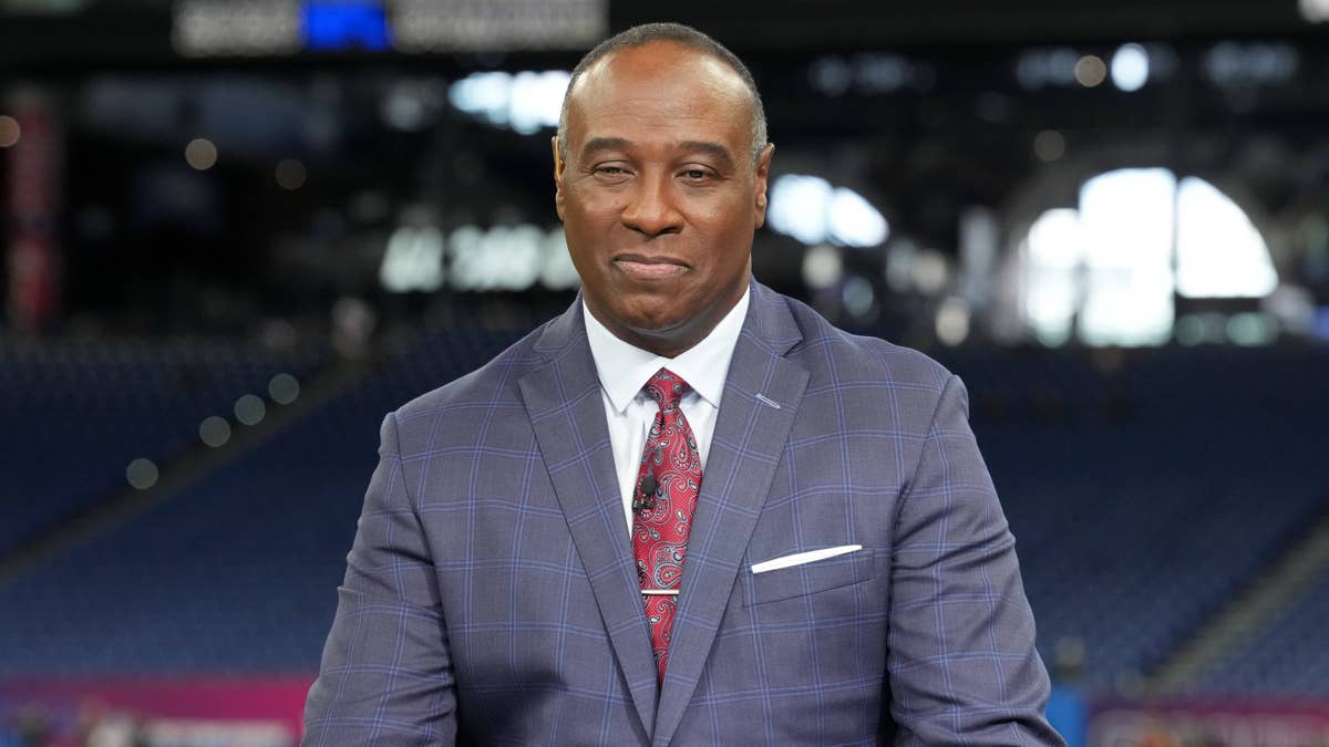 NFL World Mourns as ESPN Cuts Beloved Analyst Charles Davis