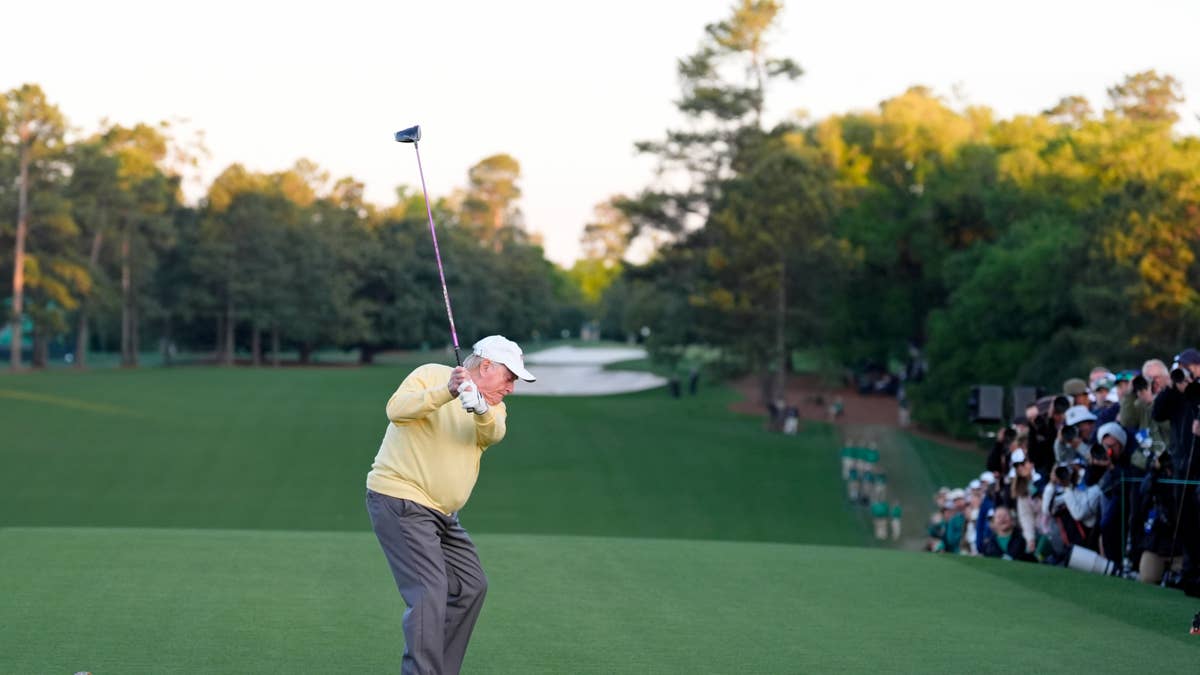Nicklaus' Whiffed Tee Shot Draws Laughs, Legend's Perfect Response Steals Show
