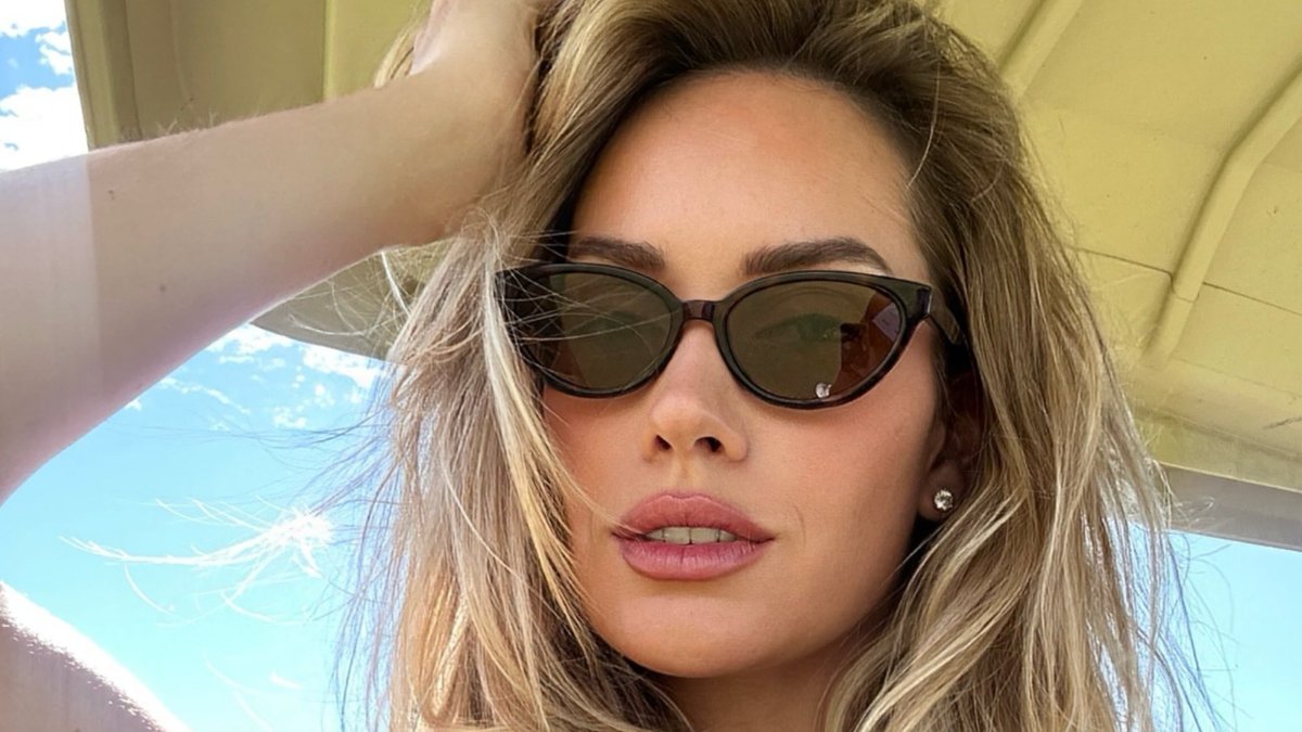 Paige Spiranac Stuns Fans With New Golf Course Selfie