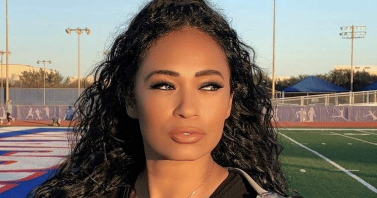 Pilar Sanders, 51, Turns Heads with Fiery Gym Photo Alongside Daughter