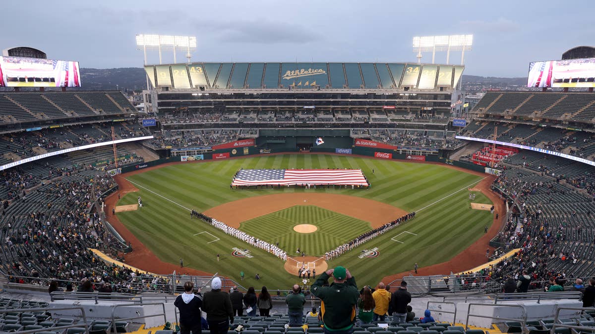 Pioneering Sportswriter Stephanie Salter Dies at 76, Leaving Legacy of Breaking Barriers