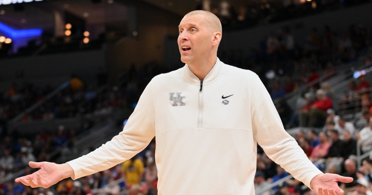 Pope's Roster Construction Under Fire Following Kentucky's Tournament Collapse