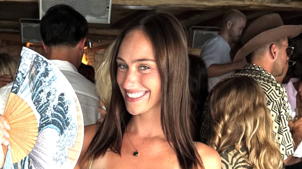 Race Day Dress Drama: Woman Fires Back at Critics with Icy Taunt