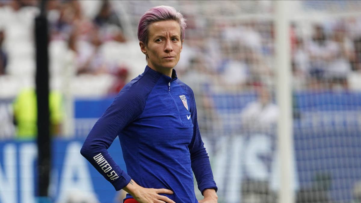 Rapinoe Fans Warn Cunningham: You're No Megan