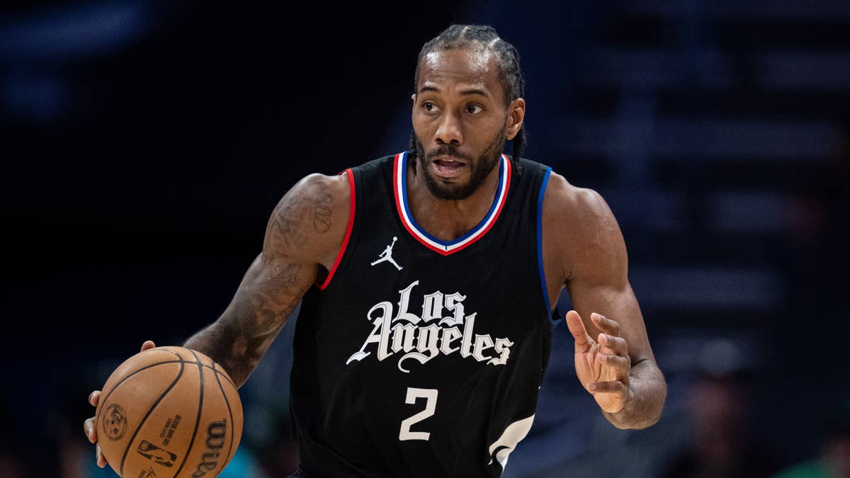 Raptors Fans Go Wild as Kawhi Leonard Heads Back to Toronto in Blockbuster Deal