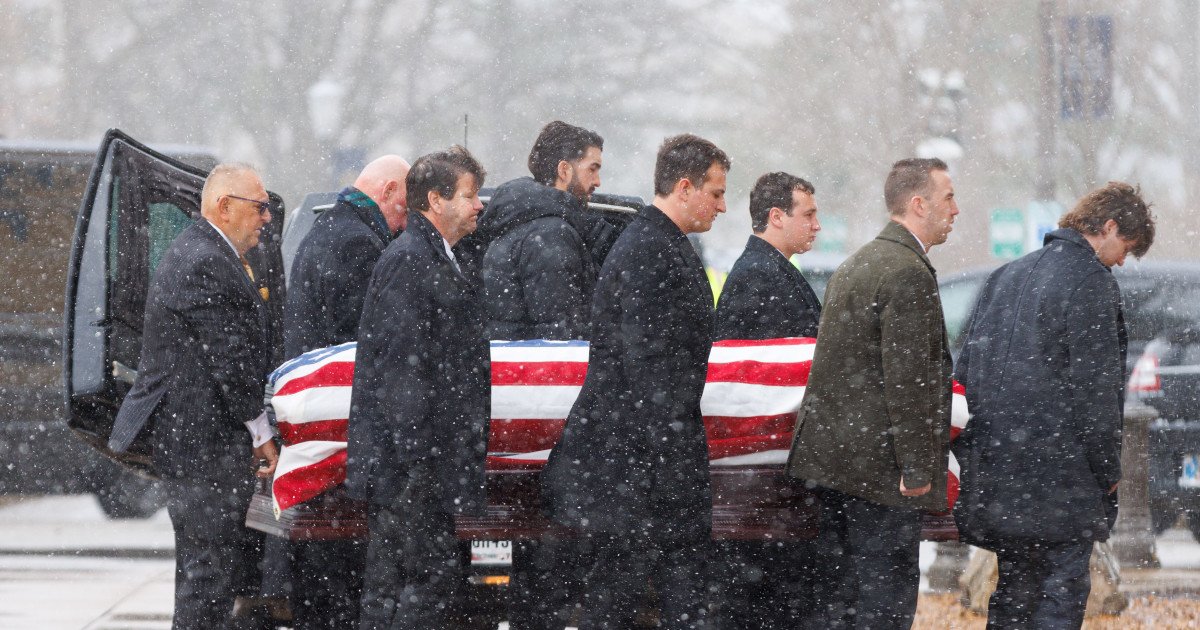 Rece Davis Earns Respect with Snowy Tribute at Lou Holtz Funeral