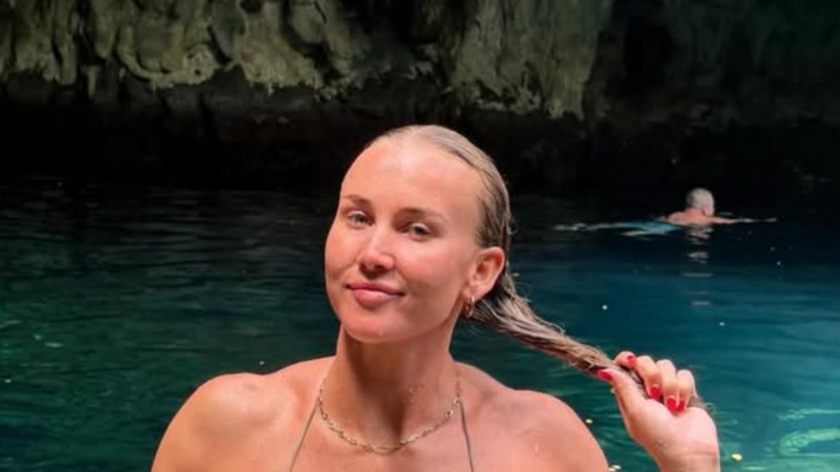 Rugby's Hottest Star Jaime Chapman Sets Internet Ablaze with Swimsuit Snapshot