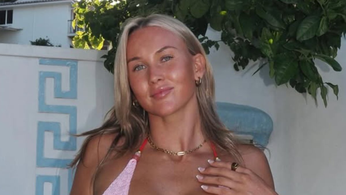 Rugby Star's Stunning Photo Draws Nearly 5 Million Views
