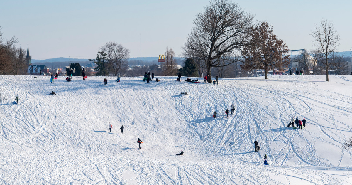 Safety Alert: U.S. Urges Extreme Caution for Sledders After Fatal Accidents