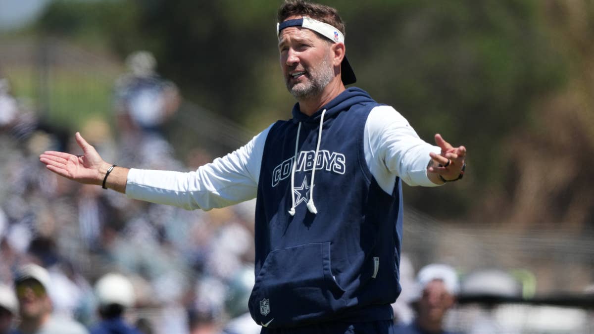 Schottenheimer Tries to Tame Cowboys' Offensive Hype