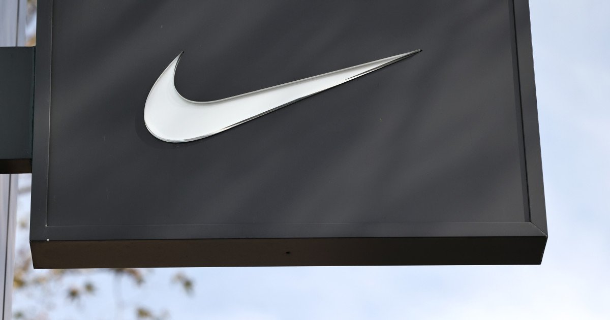 Score Major Savings: Nike Air Max 2017 Sneakers Slashed by $60