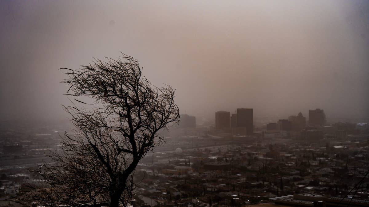 Severe Storms Threaten Kansas, Oklahoma, Texas with 80 MPH Gusts