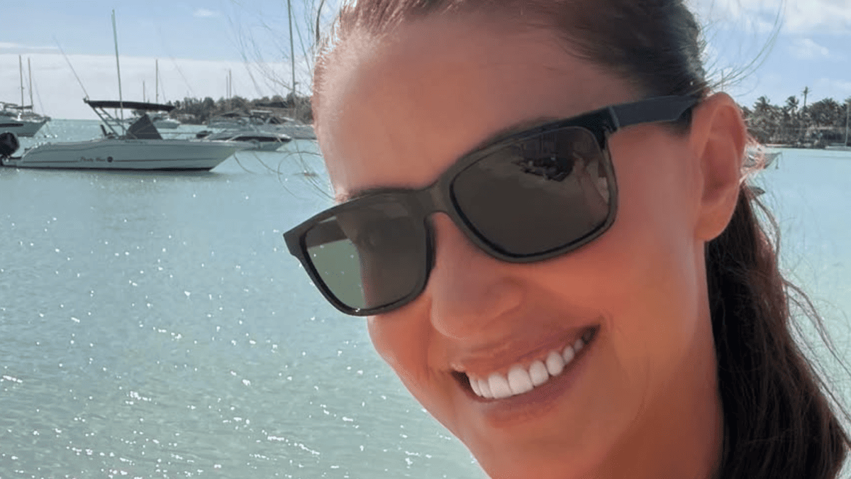 Shannon Elizabeth, 52, Stuns Fans with Bikini Snap from Paradise