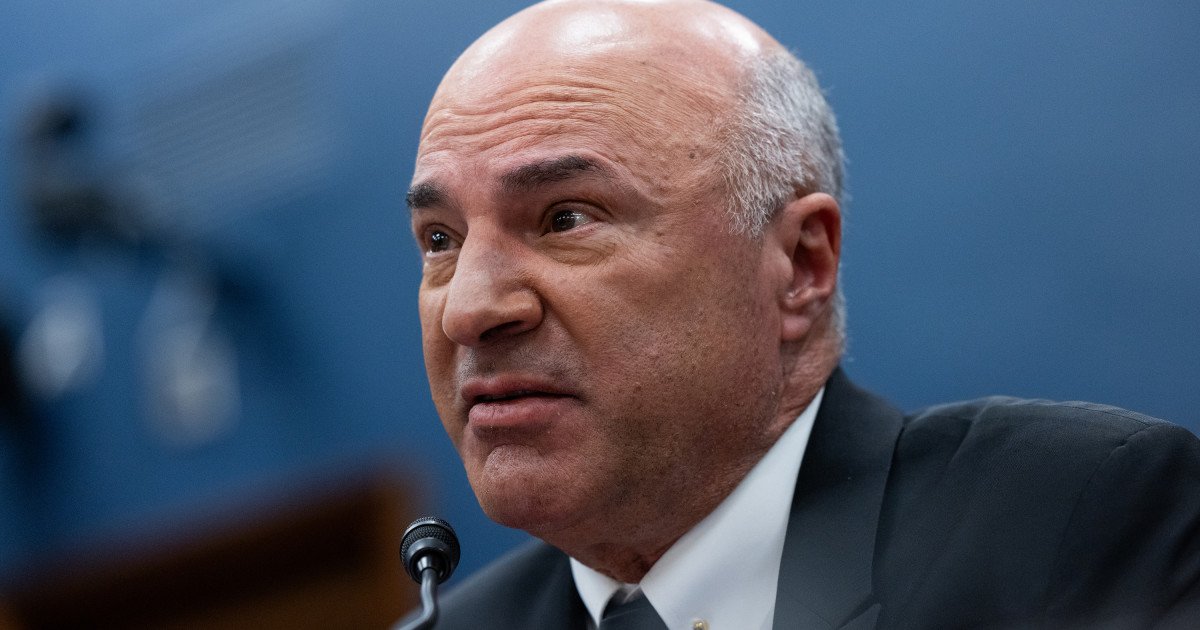 Shark Tank Star's Kobe Bryant Necklace Sparks Outrage and Debate