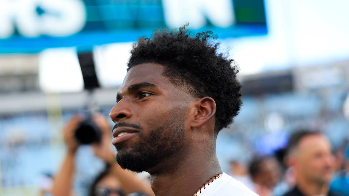 Shedeur Sanders' Backpack Giveaway Earns NFLPA Community MVP Honor