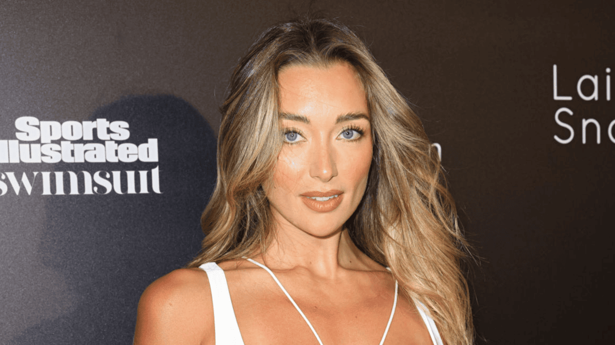 SI Swimsuit Model Penny Lane's Runway Video Explodes with 4.8M Views