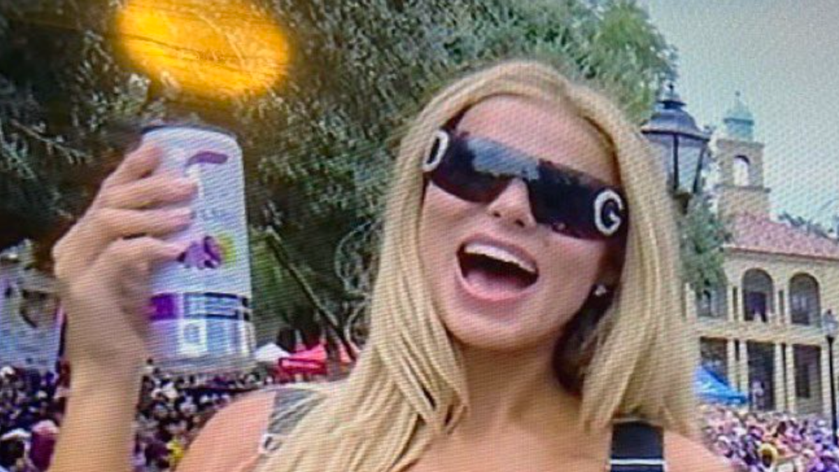 SI Swimsuit Star Brooks Nader Turns Heads in LSU-Inspired Dress on College GameDay
