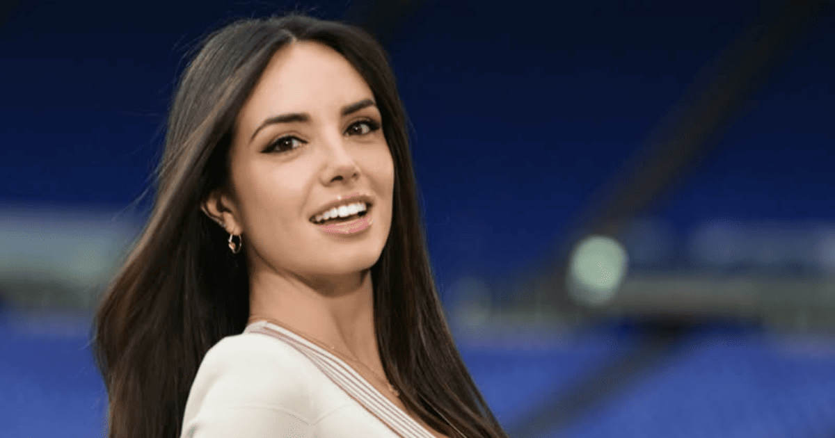 Sideline Style or Sideline Distraction? DAZN Reporter's Outfit Sparks Fiery Debate