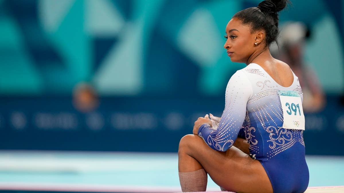 Simone Biles Draws Line: Olympic Icon Pleads for Personal Space Amid Fan Enthusiasm