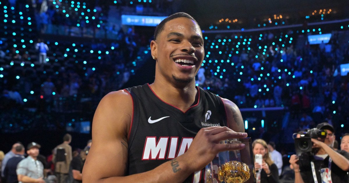 Slam Dunk Contest Flops Again: Fans Demand Major Overhaul