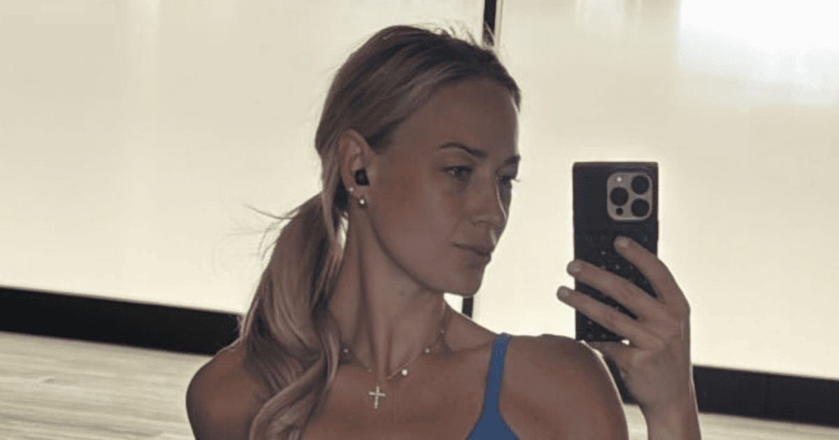 Sophie Cunningham's Yoga Pose Ignites Social Media Frenzy