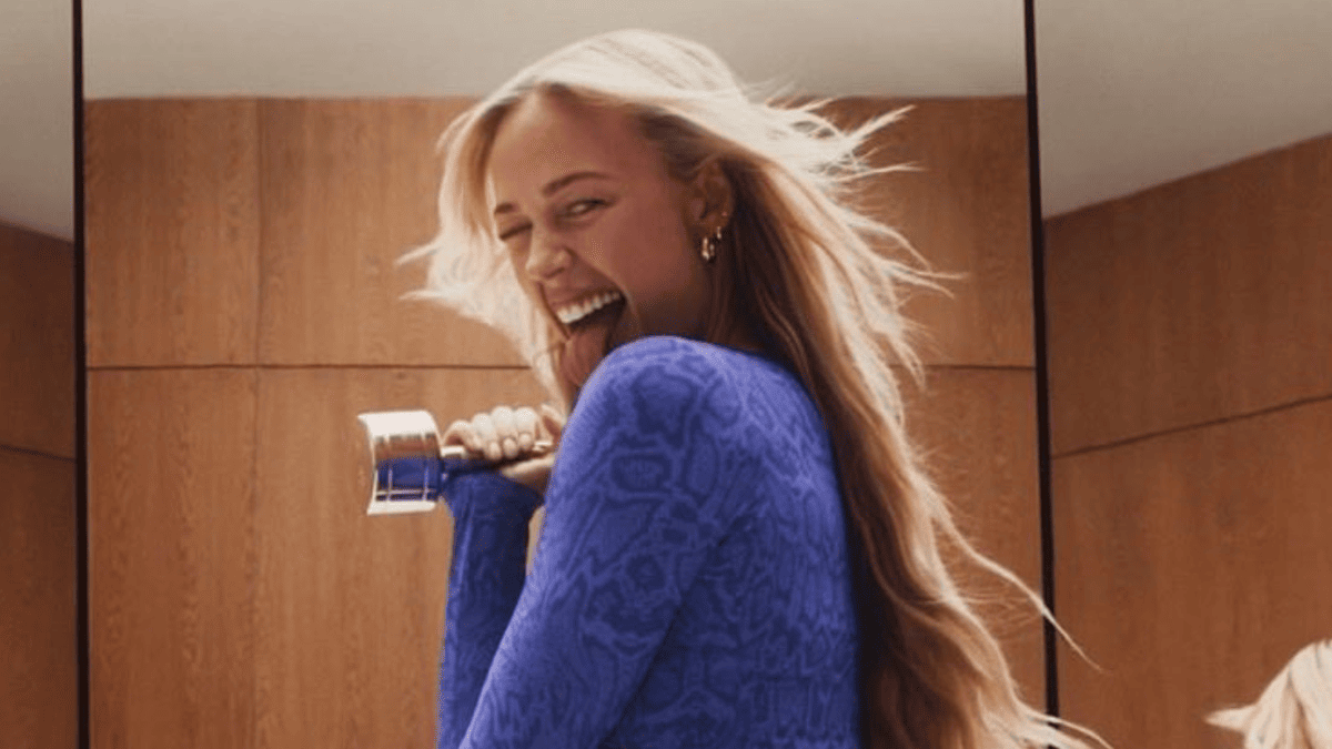 Sophie Cunningham Turns Up the Heat in Adidas Yoga Pants Photo Shoot