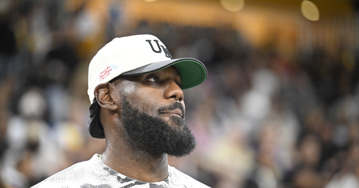 Stephen A. Smith Slams LeBron's Casual Court-Side Style