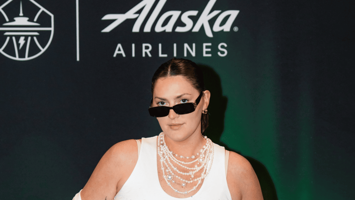 Storm's Dolson Drops a Wardrobe Statement Aimed at Fever's Cunningham