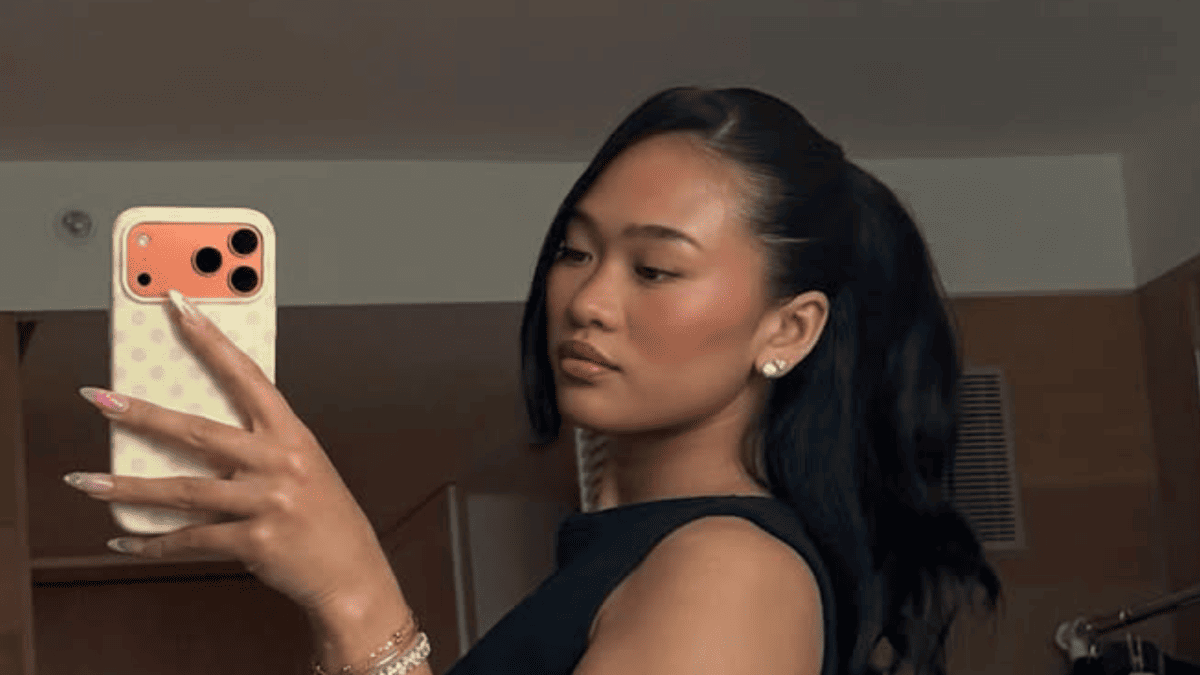 Suni Lee Stuns in White Dress, Fans Lose It During SI Swimsuit Week