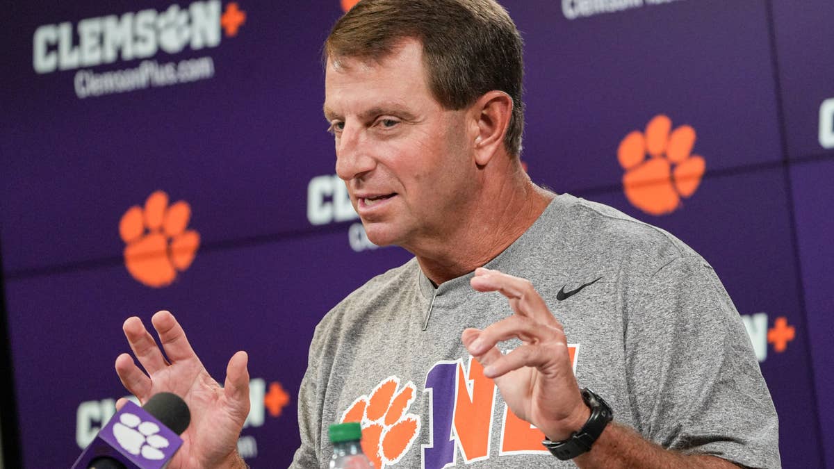 Swinney Fires Back at Kiffin's NFL Roster Moves Ahead of Week 1 Clash