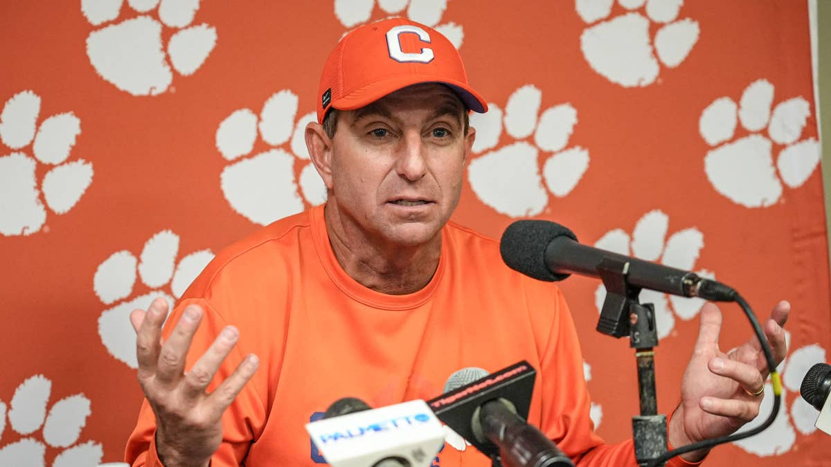 Swinney Slams 'Lawless' College Football as LSU Game Looms