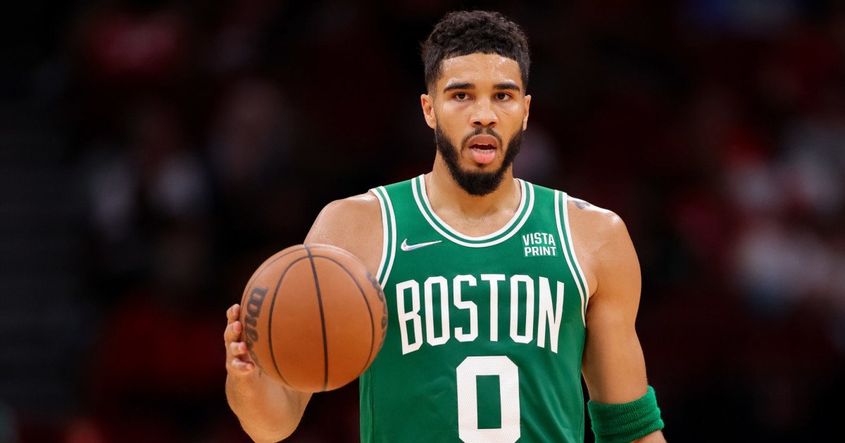 Tatum's Return Timeline Unclear as Celtics Star Weighs Comeback Decision
