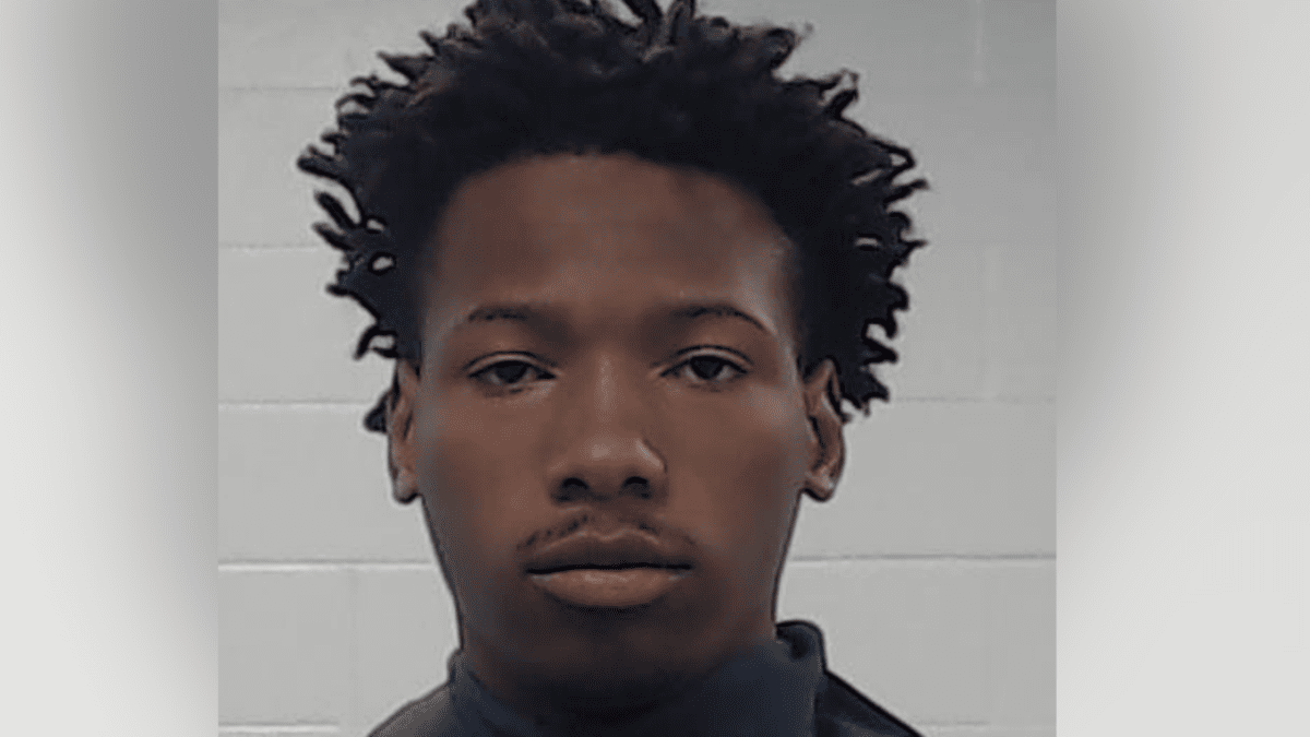 Teen's Murder Trial in Texas Track Meet Stabbing Kicks Off Monday