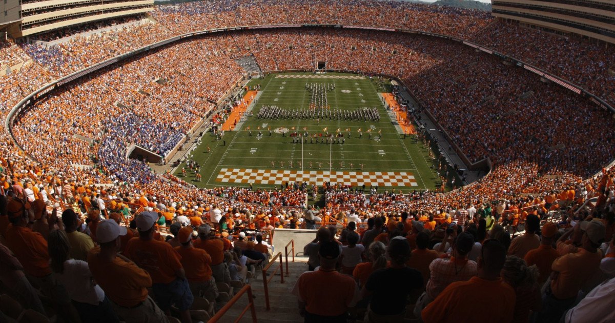 Tennessee Sports Media Mourns Sudden Loss of Reporter Wes Rucker