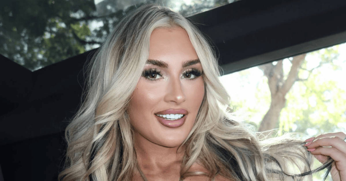 Tiffany Stratton's Polka-Dot Swimsuit Snap Steals the Spotlight