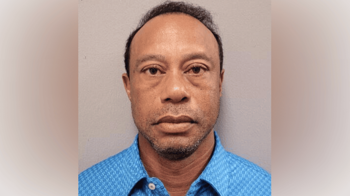 Tiger Woods' First Public Appearance Since DUI Arrest Worries Fans