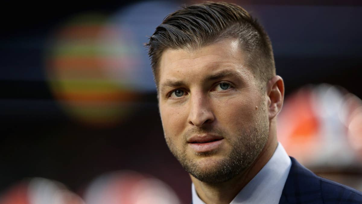 Tim Tebow Plans Public Celebration of His Father's Life and Faith