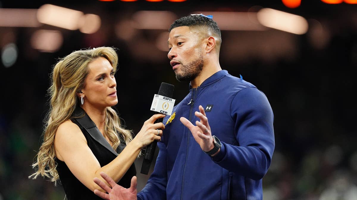 Time to Kill Sideline Interviews? Veteran Reporter Says Yes