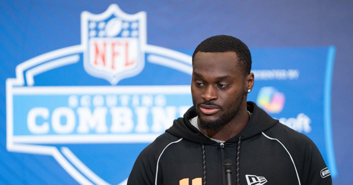 Titans and Giants Locked in High-Stakes Battle for Draft's Top Running Back