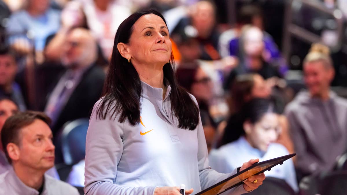 Toronto Coach Sandy Brondello Apologizes to Angel Reese After Controversial Comment