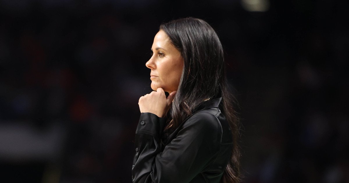 Tracy Wolfson's Travel Chaos: Sideline Star's Sweet 16 Journey Hits Turbulence